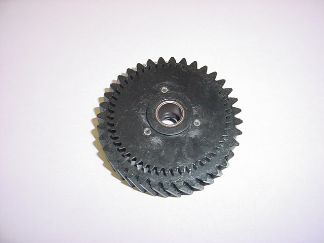Drive gear for a Quantum garage door opener